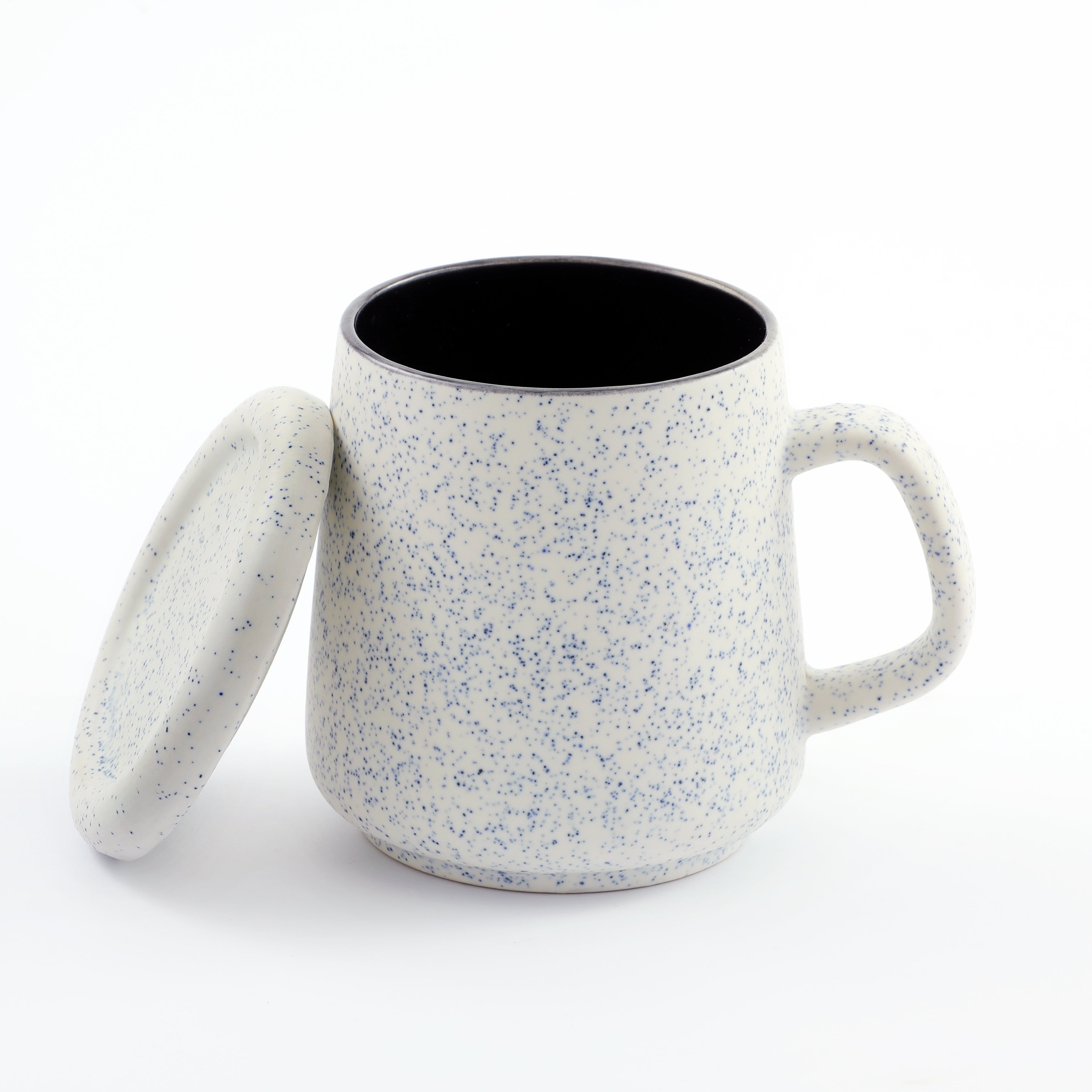 Textured White Ceramic Big Mug with Lid