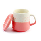 Two-Tone Dotted Ceramic Mug with Lid - Pink & White