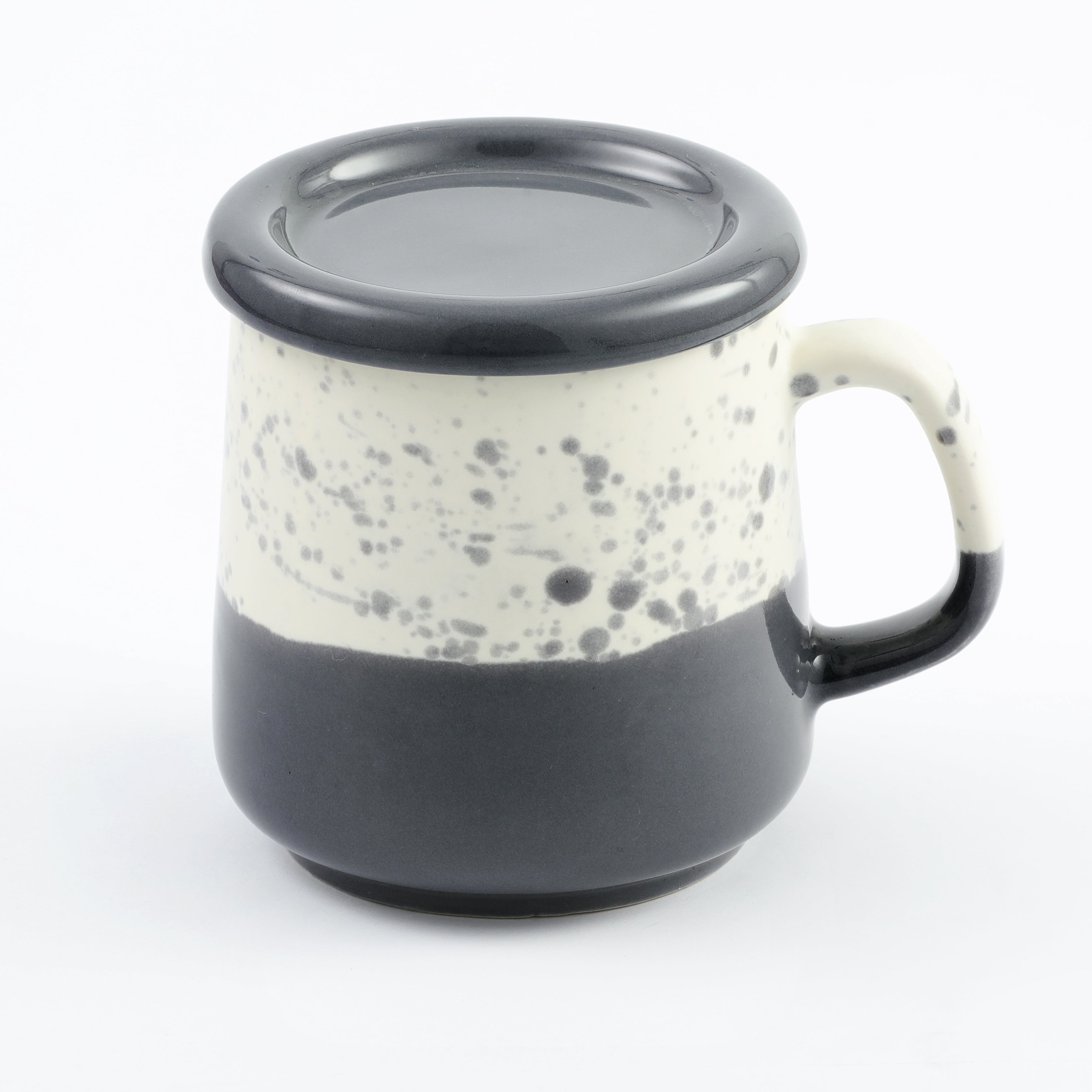 Two-Tone Dotted Ceramic Mug with Lid - Gray & White