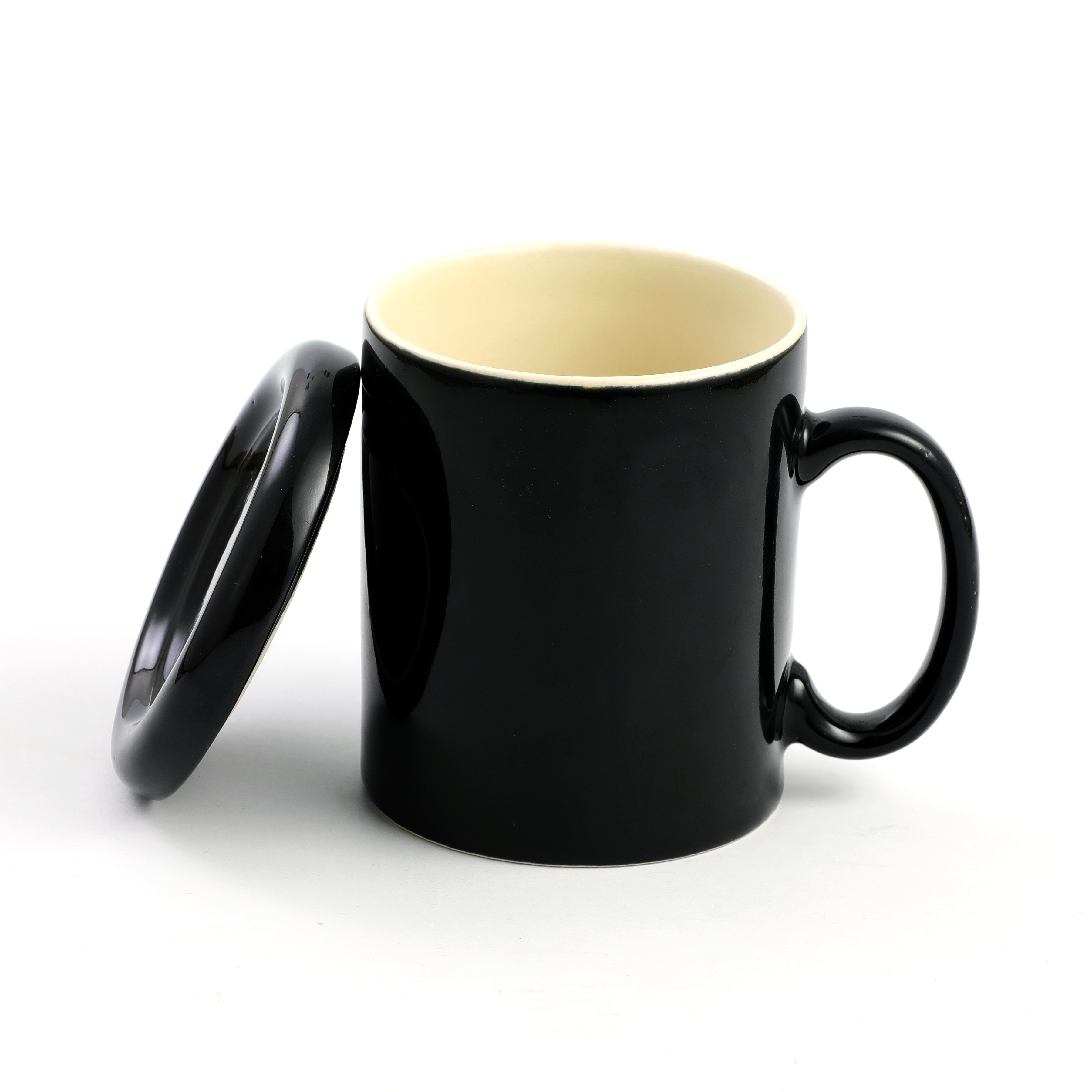 The Sleek Black Juice Mug With Lid