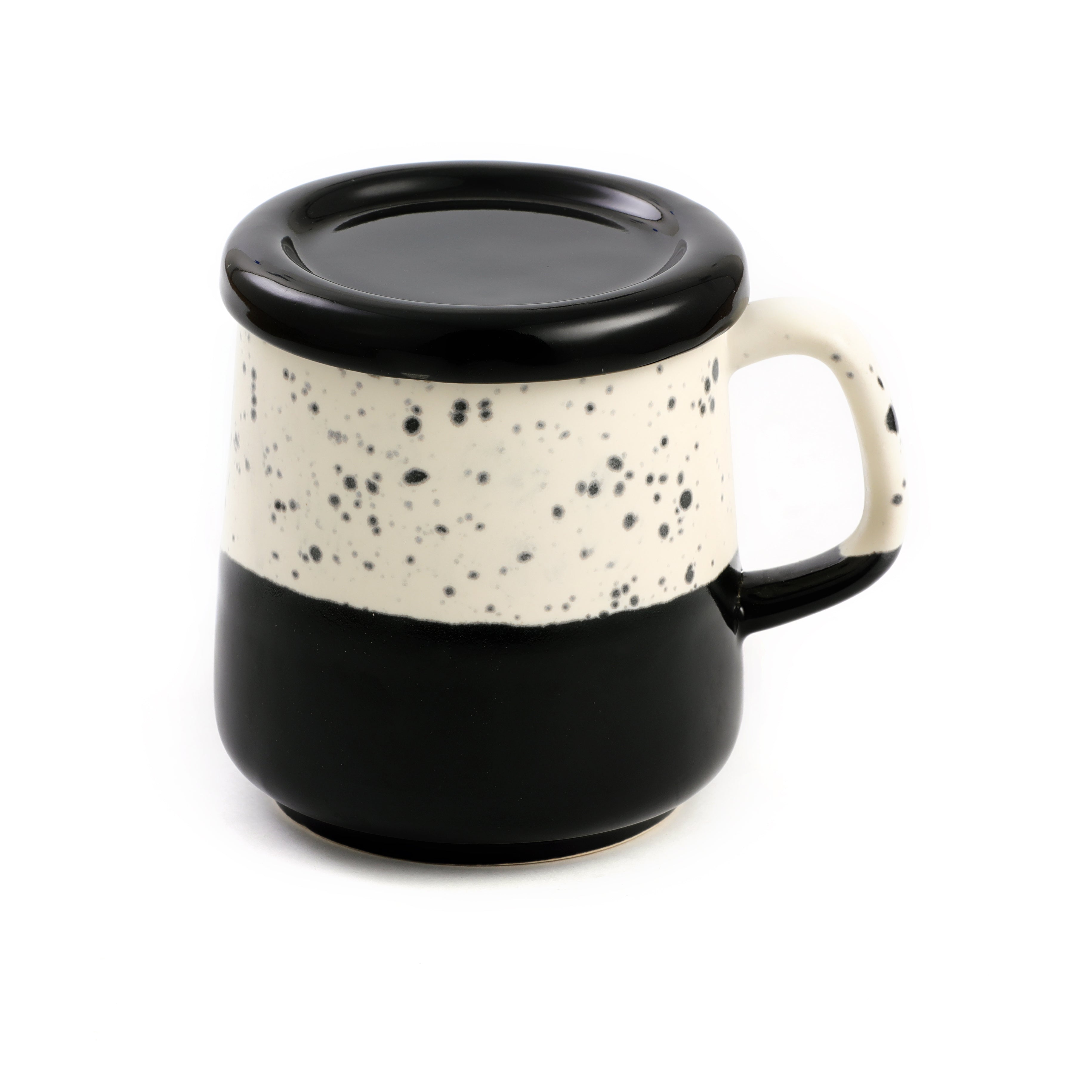 Two-Tone Dotted Ceramic Mug with Lid  - Black & White